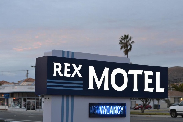 Rex Motel image 11